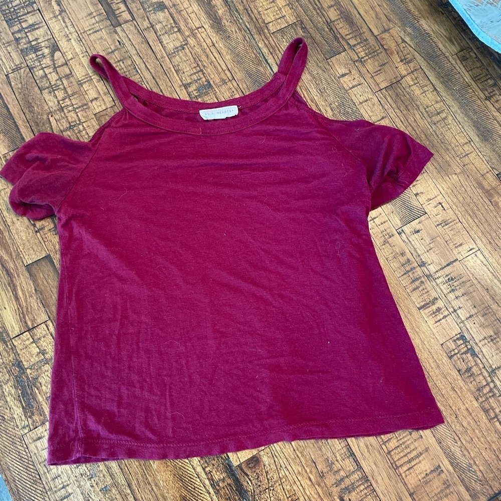LA Hearts top